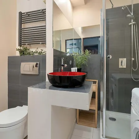 Modern On Piotrkowska Street View By Renters