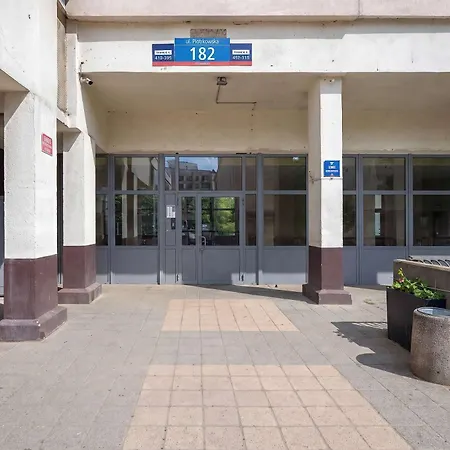 Appartement Modern On Piotrkowska Street View By Renters *