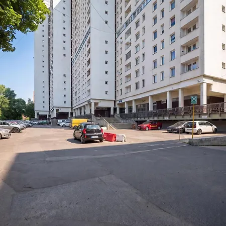 Modern On Piotrkowska Street View By Renters Appartement